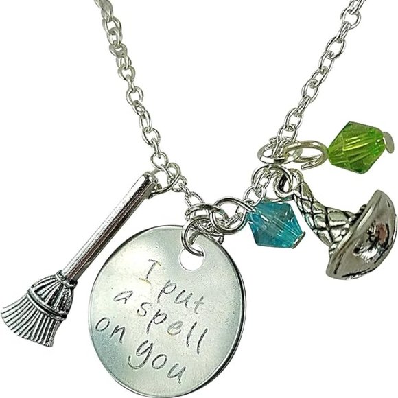 NWT 🌟 host pick 🌟Art Attack Silvertone I Put A Spell On You -  Hocus Pocus - Picture 1 of 2